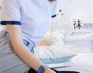袜啵啵 – 年轻气盛的稚予与她的短靴资源合集，想知道为什么她是短靴界的潮流领跑者？