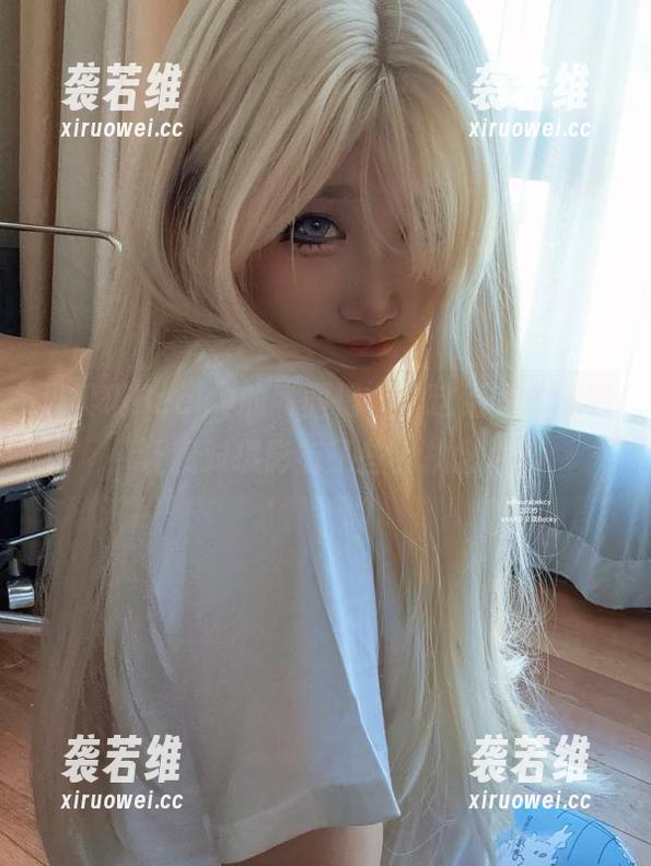 贝贝琪Becky的“丽情”，这组图集竟然让我对摄影有了些小执念。