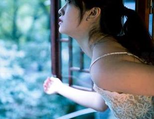 轰趴猫 – 套图爱好者的福利，筱慧泳池探险，憋气竞争中！