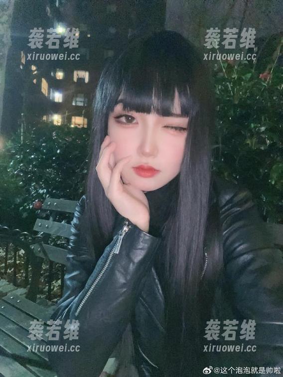 这个泡泡就是逊啦 这个泡泡就是逊啦的新尝试:原图合集带你重温那个被忽视的情人节