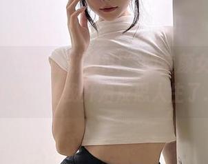 微密圈 – “陈妮妮UNI”的童颜女仆写真合集，让我开始反思人生了…