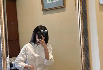 微密圈 – 雅雅的气质呀的旗袍套图：有点清纯，但又让我想起了点别的。