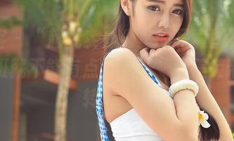 青豆客 – “超现实办公室的写真图集：谁说上班就不能有点风格？”张美荧带你玩转职场！