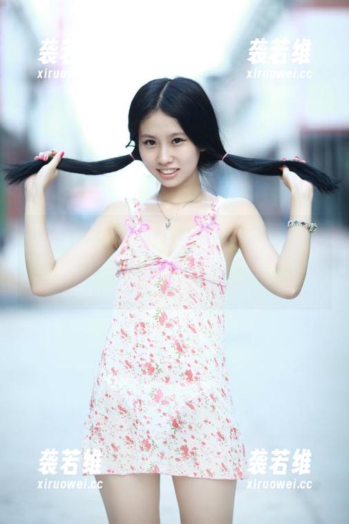 青豆客 - 汪佩妮Penny的清纯：照片里竟然藏了几分不正经的倩影，美图等你来评判！